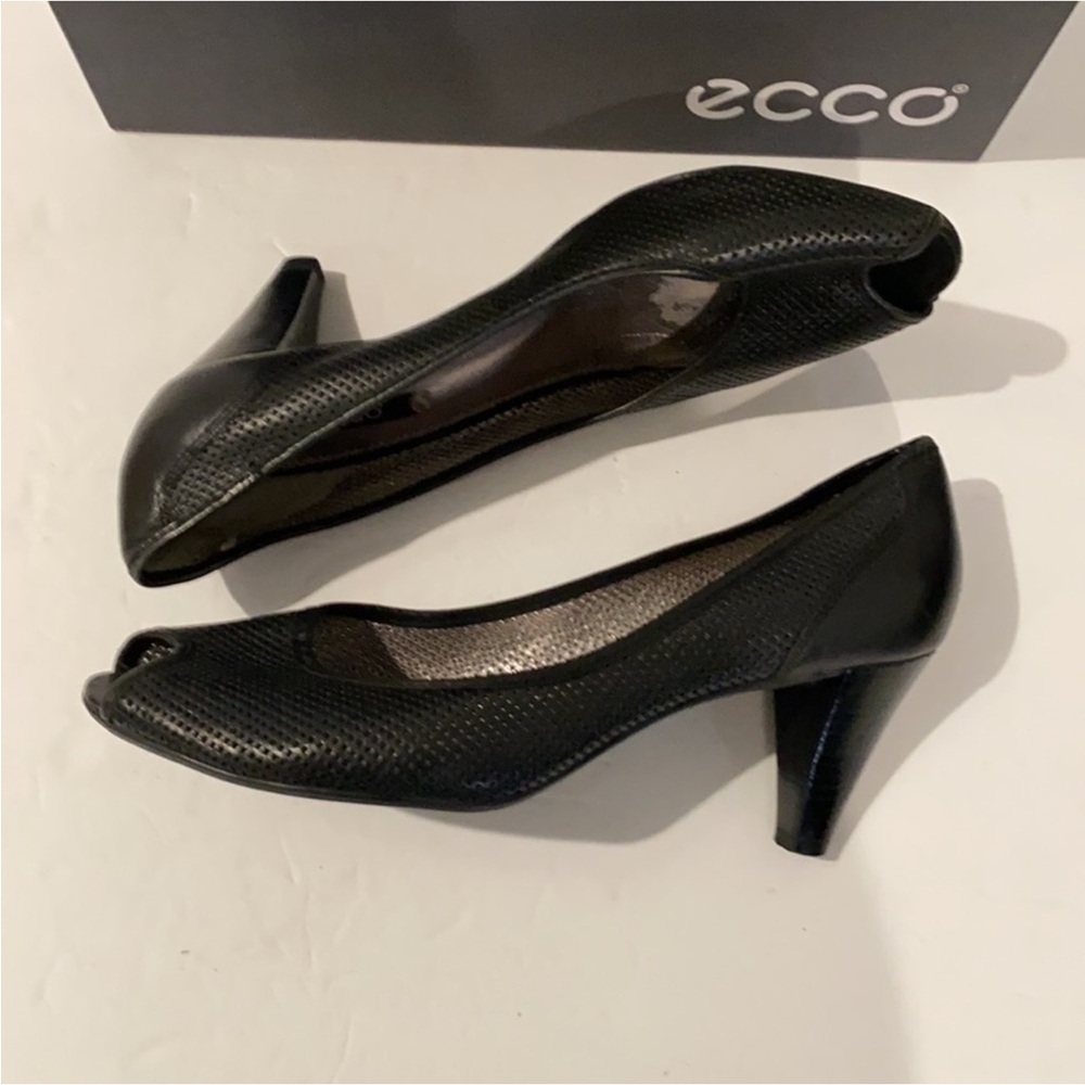 Authentic Ecco Designer Black Leather Open Toe He… - image 8